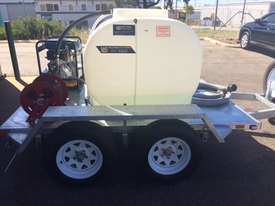 FIRE FIGHTING TRAILER 1000L - picture2' - Click to enlarge