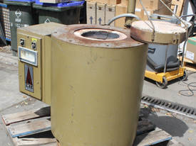 Heat Treatment Molten Salt Bath Hardening Furnace - picture2' - Click to enlarge