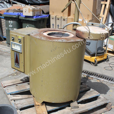 Heat Treatment Molten Salt Bath Hardening Furnace