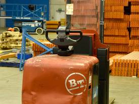 2007 BT-TOYOTA OSE120CB ORDER PICKER  - picture0' - Click to enlarge