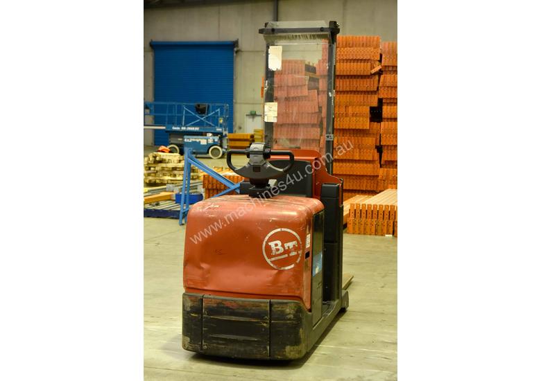 caption 2007 BT-TOYOTA OSE120CB ORDER PICKER