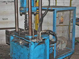 Hydraulic Press Mobile 3 Phase - picture0' - Click to enlarge