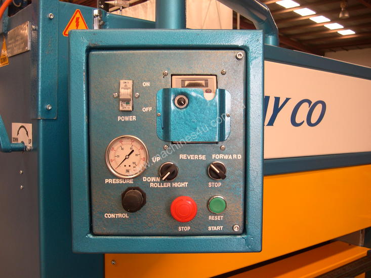 caption PAYCO NIPROLLER 1400MM
