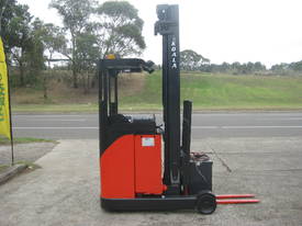 LINDE R14 HIGH REACH - 8.25M - picture0' - Click to enlarge