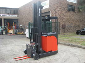 LINDE R14 HIGH REACH - 8.25M - picture2' - Click to enlarge
