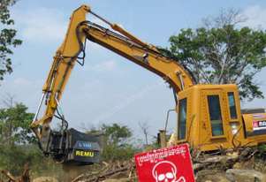 REMU EL 2085 LOADER SCREENING BUCKET (1T)