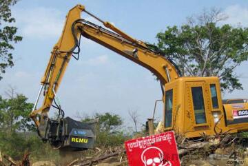 REMU EL 2085 LOADER SCREENING BUCKET (1T)