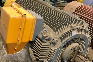 550 kw 735 hp 6 pole 3300 v AC Electric Motor