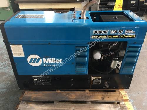 Miller Bobcat 250 NT Welder Generator Petrol Engin