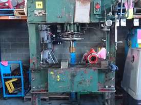 Servex 100 Ton Workshop Press Hydraulic Electric - picture0' - Click to enlarge