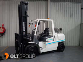 Forklift 5 Tonne - Positioner & Sideshift - picture0' - Click to enlarge