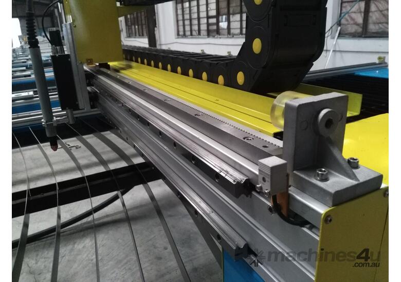 New 2017 alpha CNC Plasma Cutter AP1530 1 5x3m with Powermax 45 servo motor driven 20m min