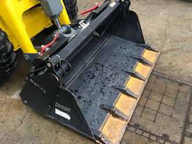 WACKER NEUSON 501s SKID STEER - picture0' - Click to enlarge