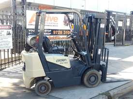 Crown Forklift 1.8 Ton 4500mm Lift Container Entry Mast - picture0' - Click to enlarge