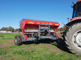 FARMTECH FDD 3000 DOUBLE DISC SEED DRILL (3.0M) - picture1' - Click to enlarge