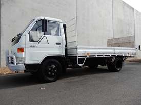 Toyota DYNA Tray Truck - picture0' - Click to enlarge