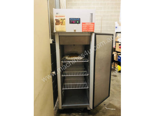 Polar Upright Freezer 600Ltr /Commercial Chiller Freezers