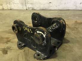 HEAD BRACKET TO SUIT 3-4T EXCAVATOR D981 - picture0' - Click to enlarge