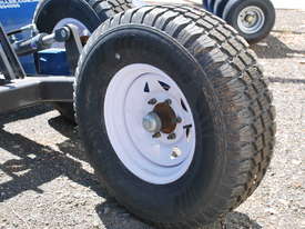 Trailing Drag Scraper 8' with cross level & walking beam axles - picture1' - Click to enlarge