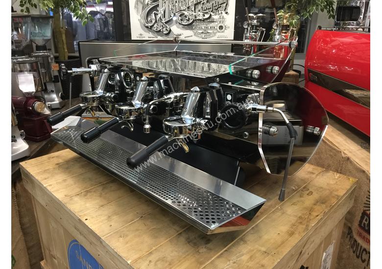 Click to view full size photos KEES VAN DER WESTEN MIRAGE TRIPLETTE 3 GROUP ESPRESSO COFFEE MACHINE