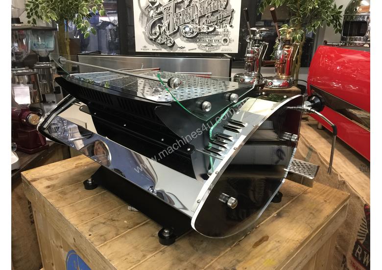Click to view full size photos KEES VAN DER WESTEN MIRAGE TRIPLETTE 3 GROUP ESPRESSO COFFEE MACHINE