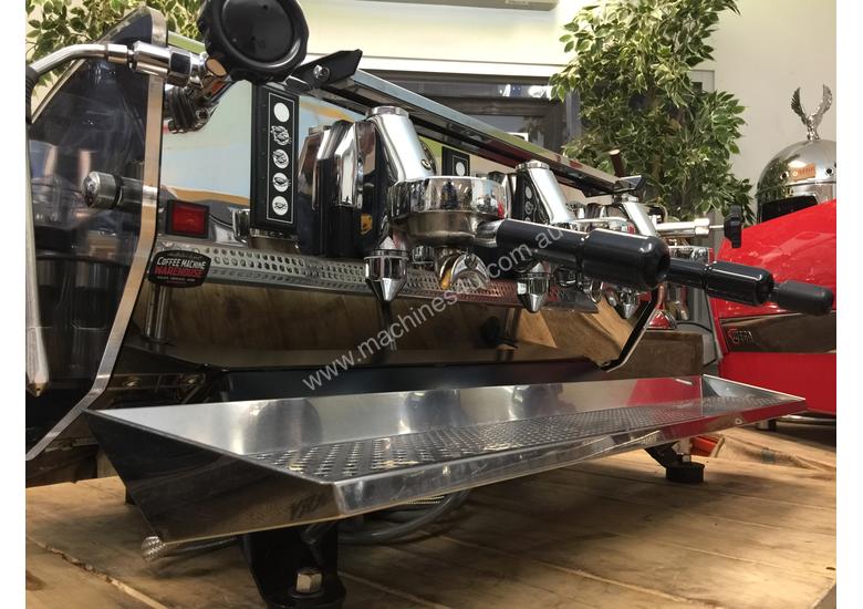 Click to view full size photos KEES VAN DER WESTEN MIRAGE TRIPLETTE 3 GROUP ESPRESSO COFFEE MACHINE