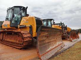 CASE 1150L L-SERIES CRAWLER DOZERS - picture1' - Click to enlarge