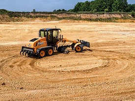 CASE 836C MOTOR GRADERS - picture0' - Click to enlarge