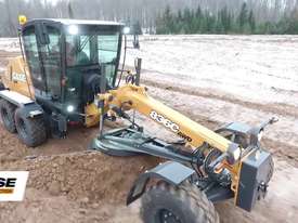 CASE 836C MOTOR GRADERS - picture1' - Click to enlarge