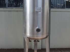 Stainless Steel Tank - picture6' - Click to enlarge