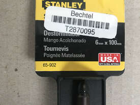 Stanley Phillips Head Screwdriver 6 x 100mm 65-902 - picture0' - Click to enlarge