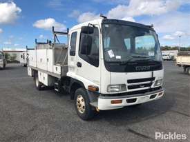 2004 Isuzu FRR550 MWB - picture0' - Click to enlarge