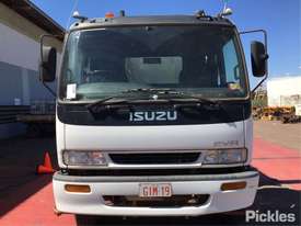 2000 Isuzu FVR900 - picture1' - Click to enlarge