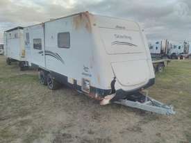 Jayco Sterling Outback 21ft 7 X 8FT - picture0' - Click to enlarge
