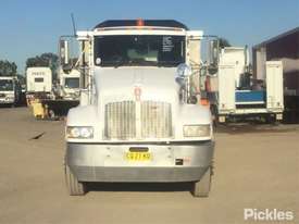 2013 Kenworth T359 - picture1' - Click to enlarge