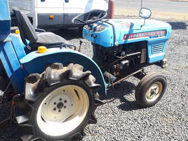 Hinomoto E14 2WD Tractor - picture0' - Click to enlarge