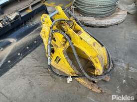 Grapple Bucket - To Suit 3.5T Excavator Brand: Dozco, Pick-up Dimensions - Pin Diameter: 40mm, Pin C - picture0' - Click to enlarge