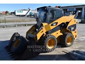 CATERPILLAR 262C Skid Steer Loaders - picture0' - Click to enlarge