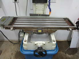 Milling Machine - picture2' - Click to enlarge