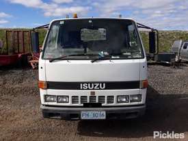1987 Isuzu NKR57E - picture1' - Click to enlarge