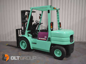 Mitsubishi FD30 3 Tonne Diesel Forklift Container Mast Sideshift 4716 Low Hours - picture0' - Click to enlarge