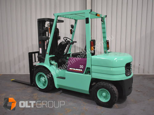Mitsubishi FD30 3 Tonne Diesel Forklift Container Mast Sideshift 4716 Low Hours