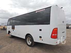 DONGFENG BRAHMAN Bus - picture1' - Click to enlarge