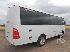 DONGFENG BRAHMAN Bus - picture2' - Click to enlarge