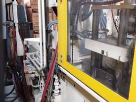 Plastic Injection Moulding Machine Vertical - picture2' - Click to enlarge