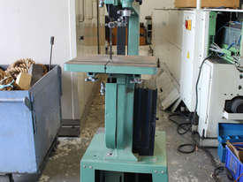 Vertical Bandsaw - picture0' - Click to enlarge