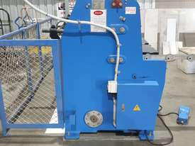 Hydraulic Guillotine - picture1' - Click to enlarge