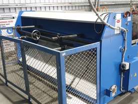 Hydraulic Guillotine - picture2' - Click to enlarge