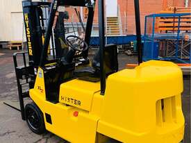 HYSTER S70XL2 3.3T Diesel Container Mast FORKLIFT - 3300kg Capacity - picture1' - Click to enlarge