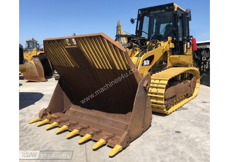 caption Caterpillar 963K Track Loader